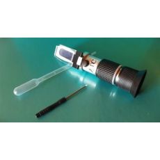 Refraktometr optický